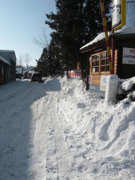 Camping Paradisul Soferilor Onesti Exteriör bild